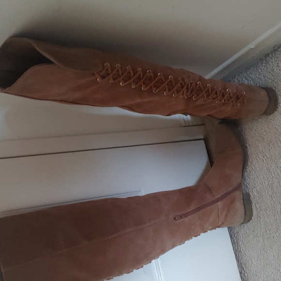 Over the knee boot - Picture 2 of 5